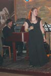 Полина Свиридова и Георгий Фефелов в арт-клубе Корона, май 2006 г.